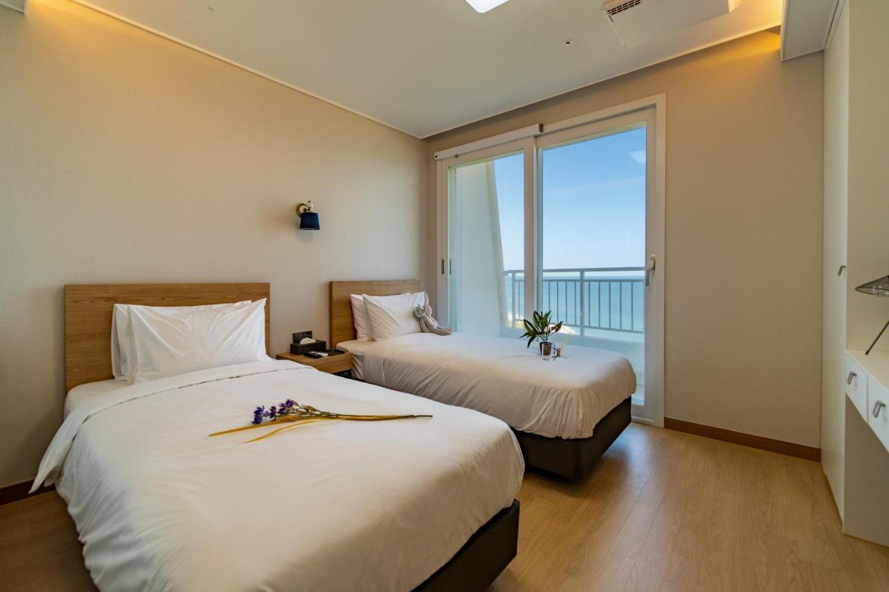 Hotel Gangneung Pineart Label Exterior foto